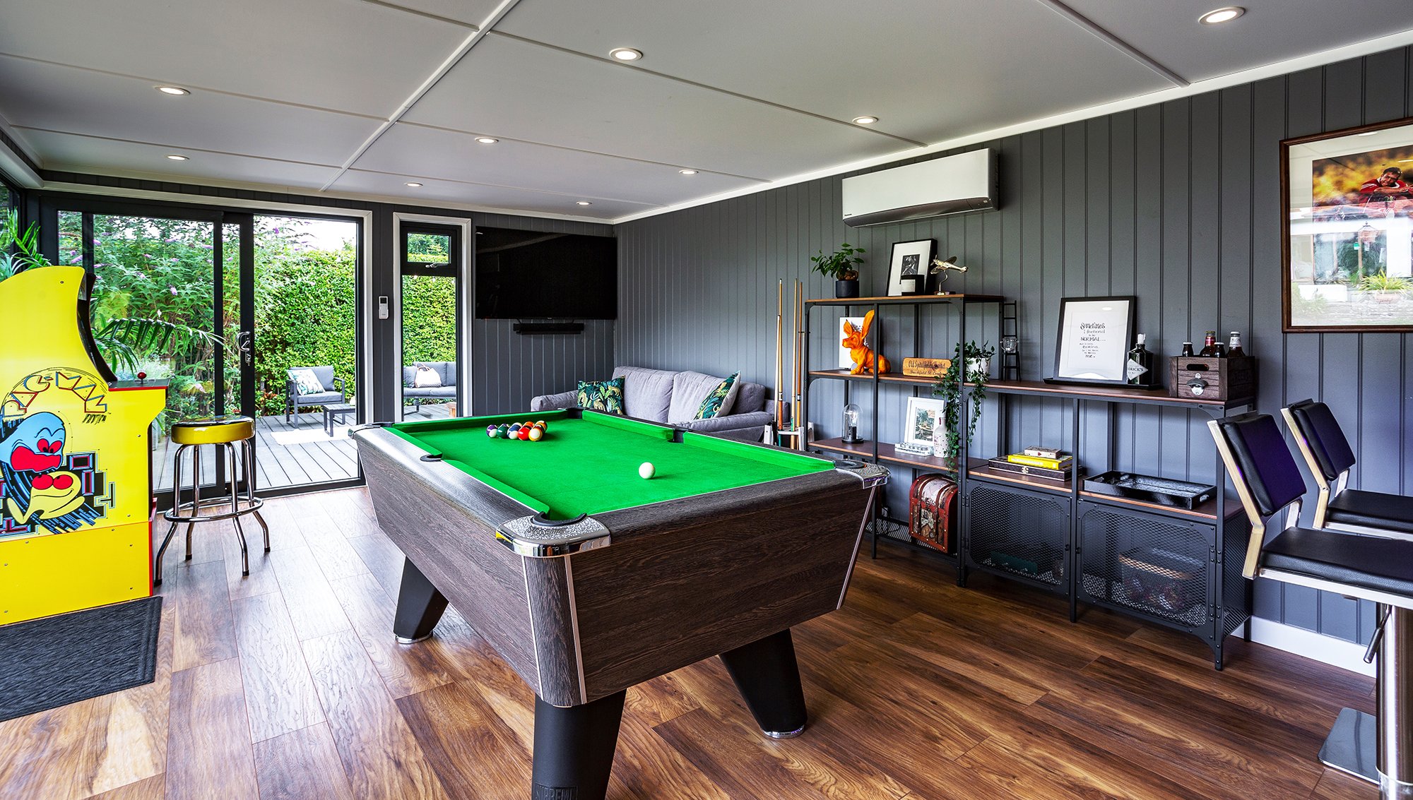 8 Genius Ways of Creating a Perfect Gaming Room in Your Garden